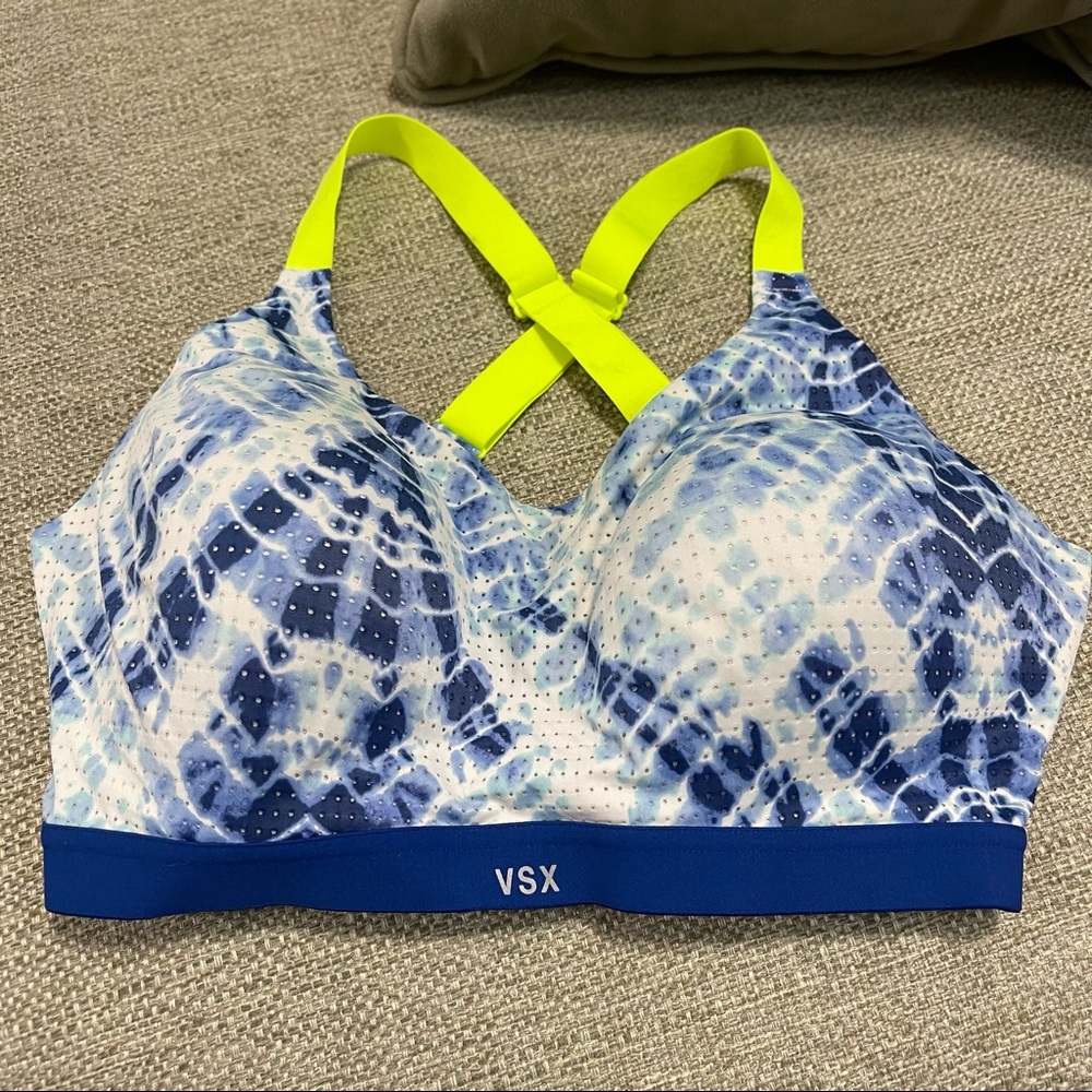 Victoria Secret Women Sport Bras Size 34DD